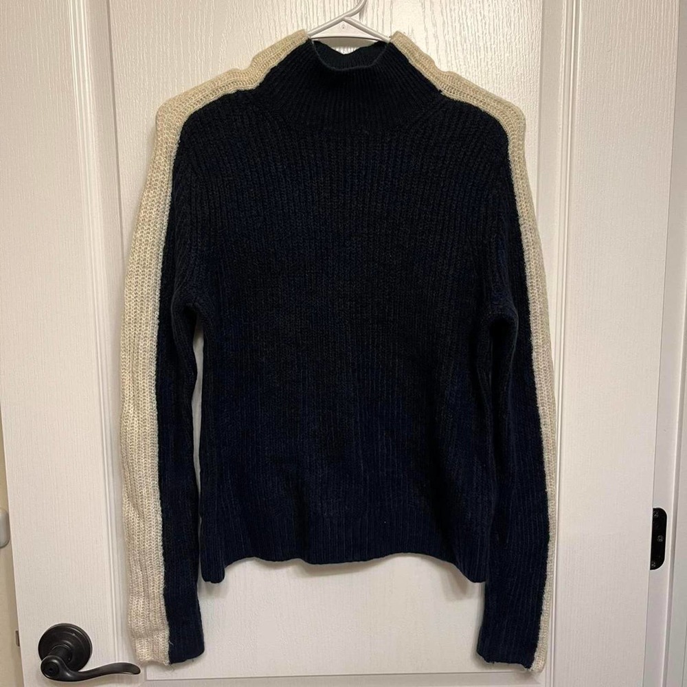 Abercrombie & Fitch Women’s Mock Turtleneck Sweater